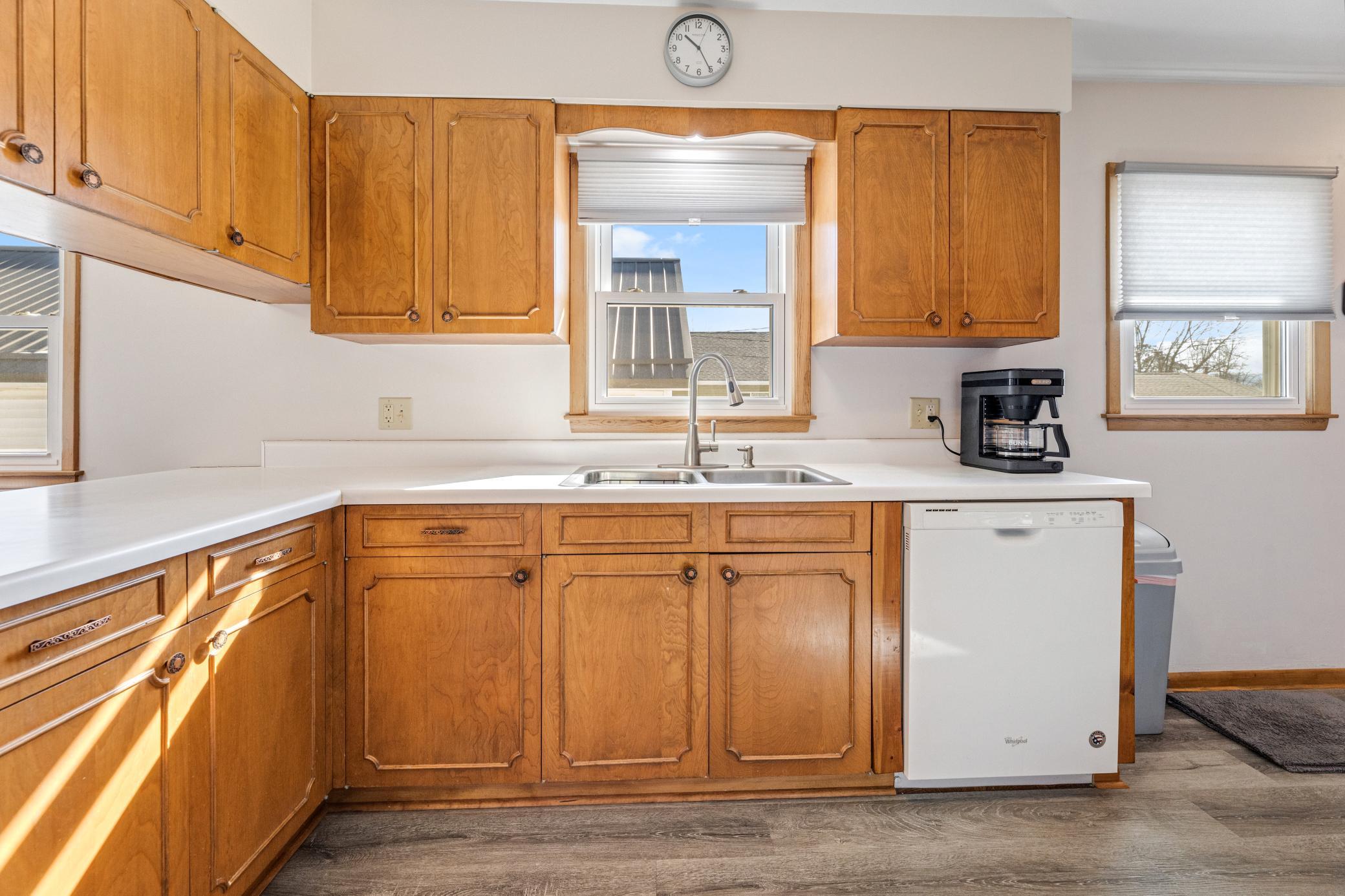 206 Buchanan Street Winona, MN 55987 - Photo 8 of 28