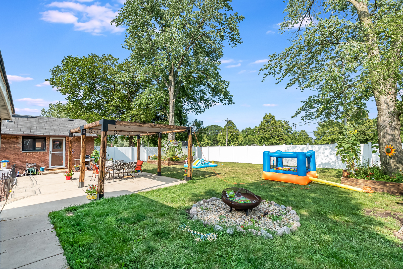 4001 West 90th Place Hometown, IL 60456 - Photo 15 of 16