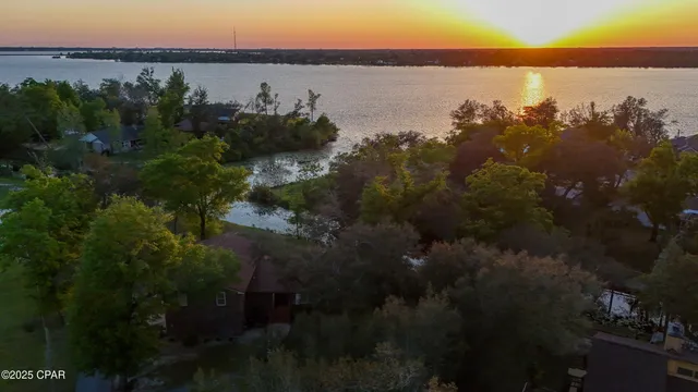 $579,000 | 4403 Bluewater Drive, Panama City, FL 32404