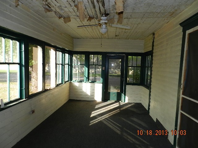 519 Indiana Avenue Rochester, IN 46975 - Photo 10 of 18