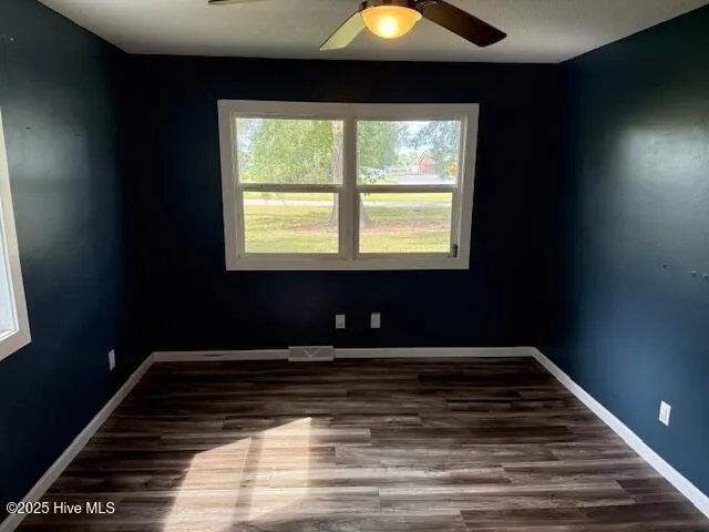 $205,500 | 507 Gertrude Avenue, Pollocksville, NC 28573