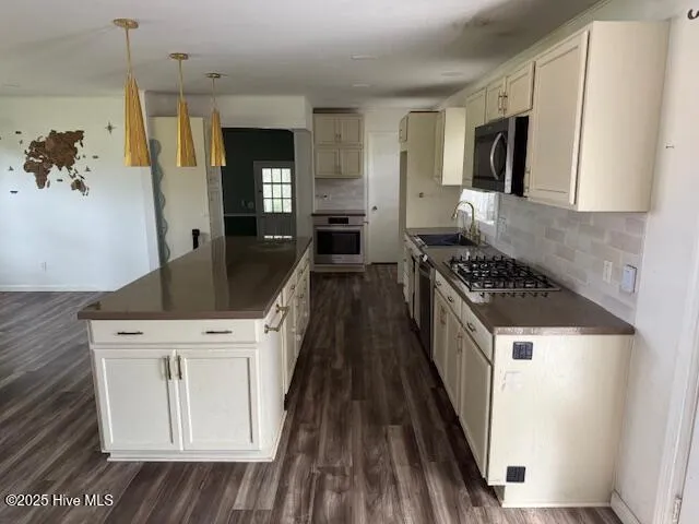 $205,500 | 507 Gertrude Avenue, Pollocksville, NC 28573