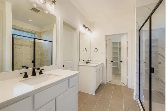 $475,990 | 809 Willow Strm Drive, Como, TX 75431