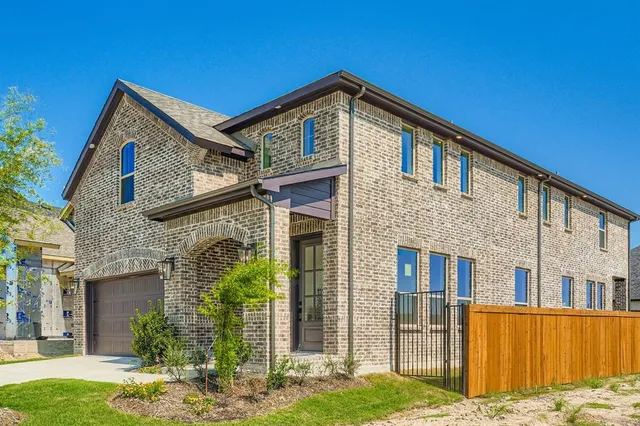 $475,990 | 809 Willow Strm Drive, Como, TX 75431