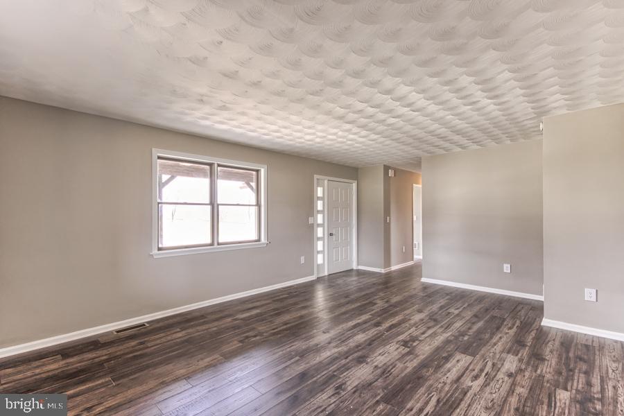 442 Whiskey Run Road Newville, PA 17241 - Photo 12 of 40 Gallery Image 12