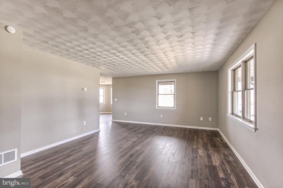 442 Whiskey Run Road Newville, PA 17241 - Photo 16 of 40 Gallery Image 16