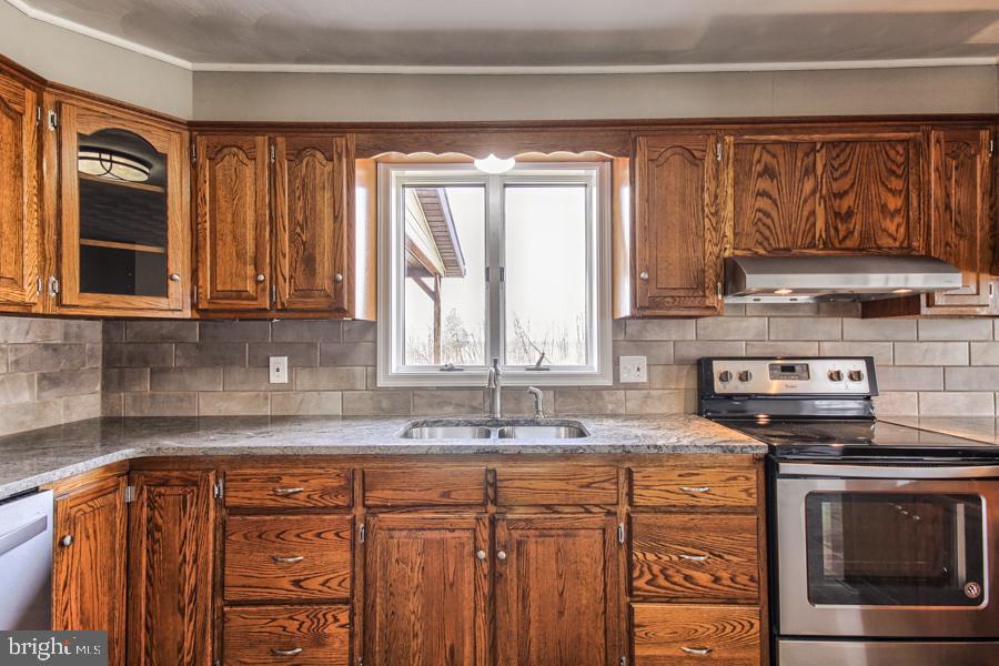 442 Whiskey Run Road Newville, PA 17241 - Photo 6 of 40 Gallery Image 6