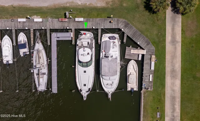 $78,500 | 409 Island Drive, Unit 2, Beaufort, NC 28516