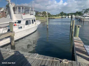 $78,500 | 409 Island Drive, Unit 2, Beaufort, NC 28516