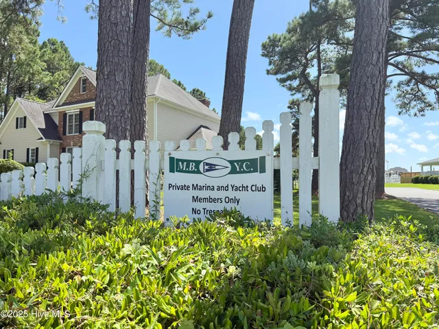 $78,500 | 409 Island Drive, Unit 2, Beaufort, NC 28516