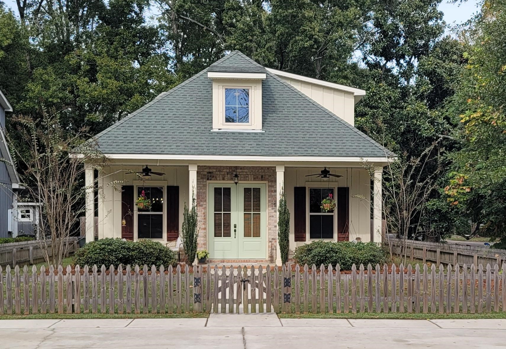 761 Coleman Avenue Fairhope, AL 36532 - Photo 1 of 32
