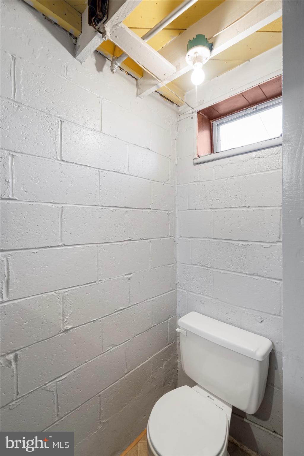3642 Clarenell Road Baltimore, MD 21229 - Photo 29 of 32 Gallery Image 29
