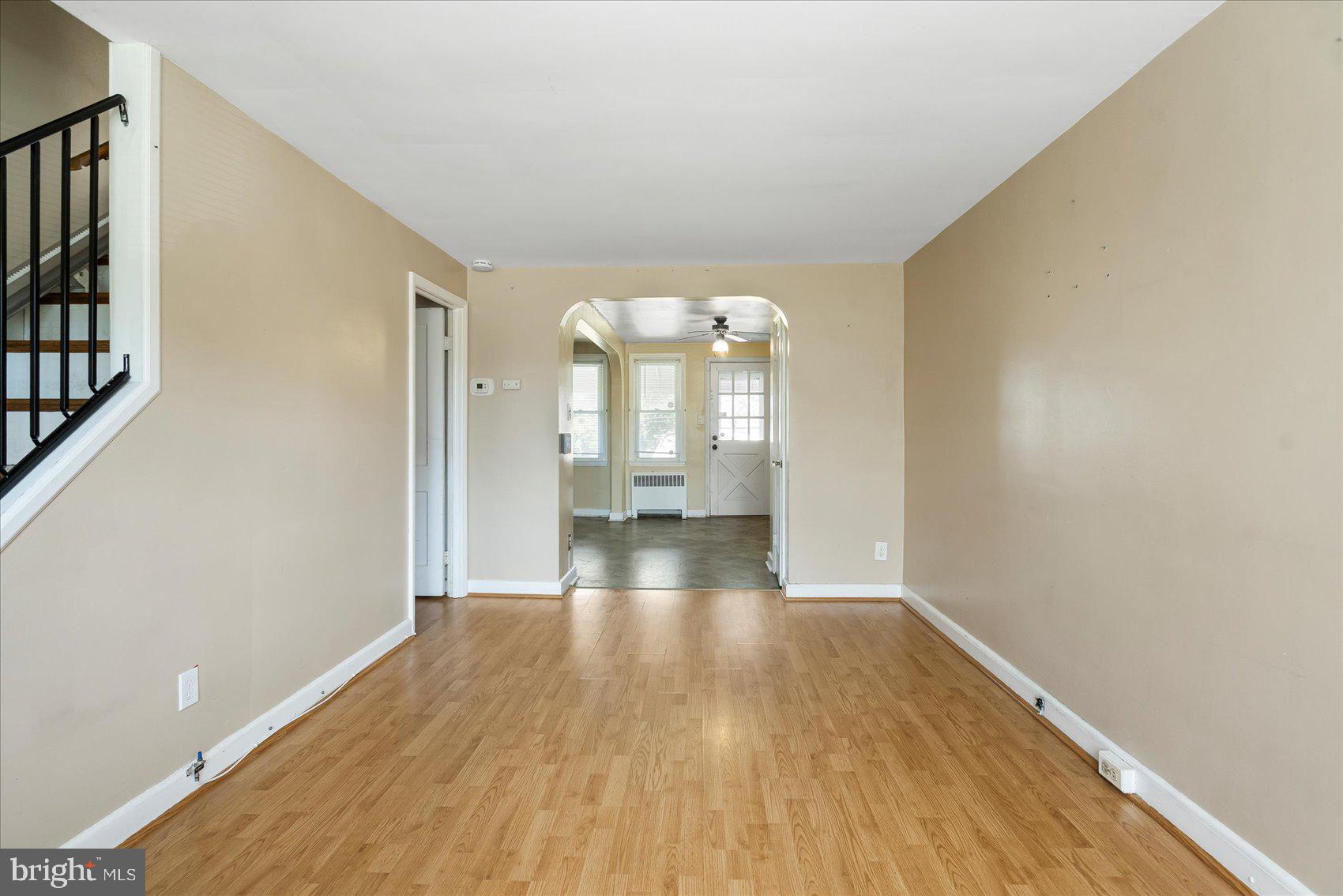 3642 Clarenell Road Baltimore, MD 21229 - Photo 6 of 32 Gallery Image 6