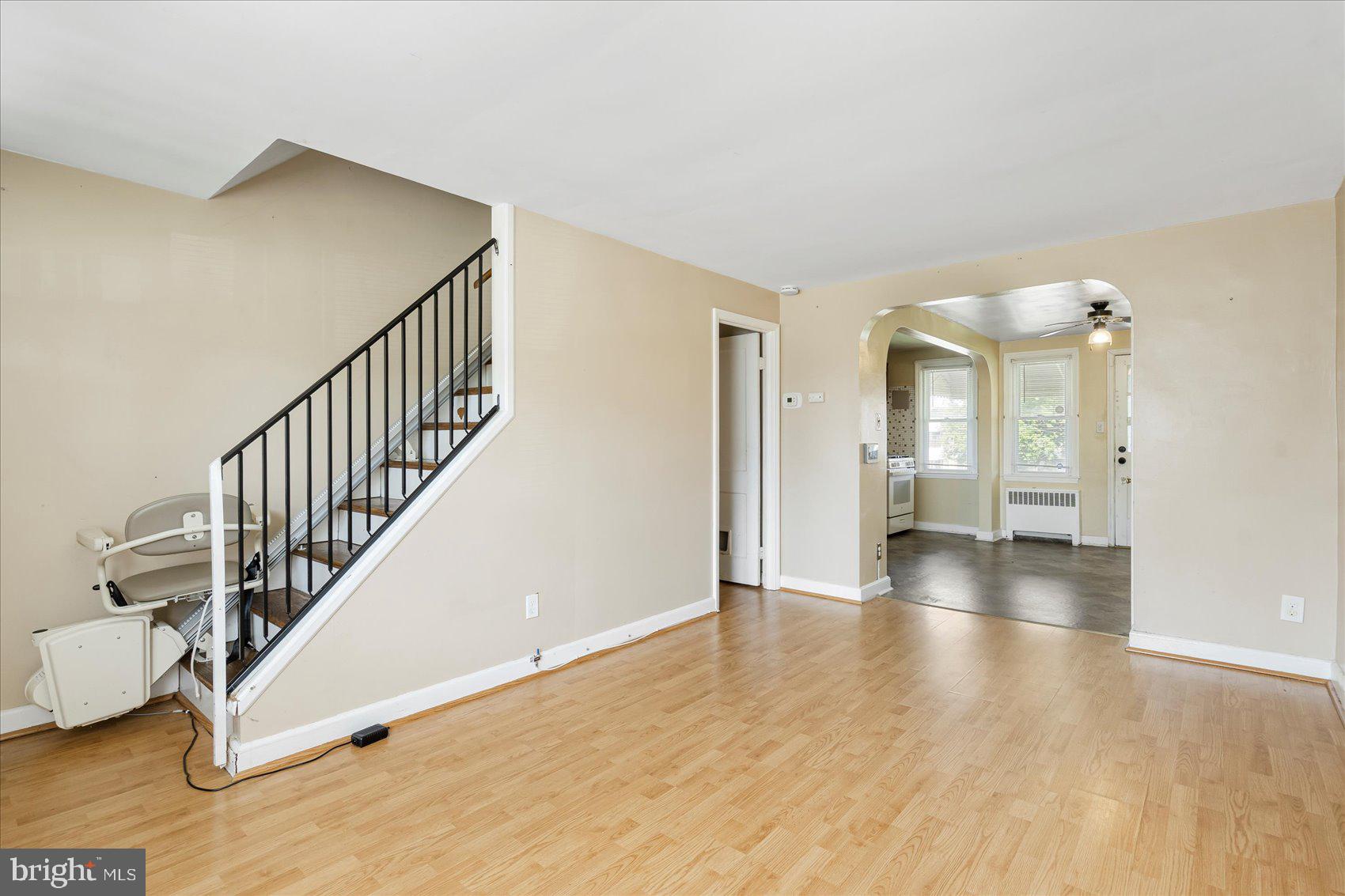3642 Clarenell Road Baltimore, MD 21229 - Photo 7 of 32 Gallery Image 7