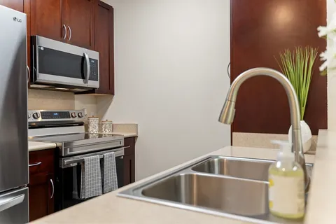 $615,000 | 121 Hoowaiwai Loop, Unit 803, Wailuku, HI 96793