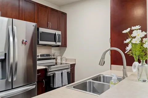 $615,000 | 121 Hoowaiwai Loop, Unit 803, Wailuku, HI 96793