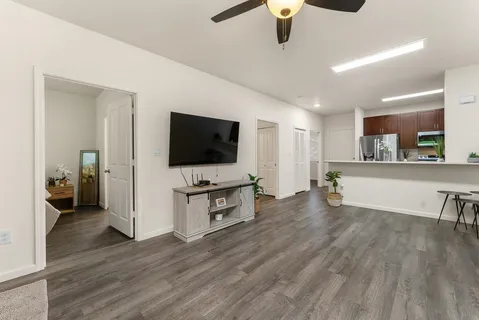 $615,000 | 121 Hoowaiwai Loop, Unit 803, Wailuku, HI 96793