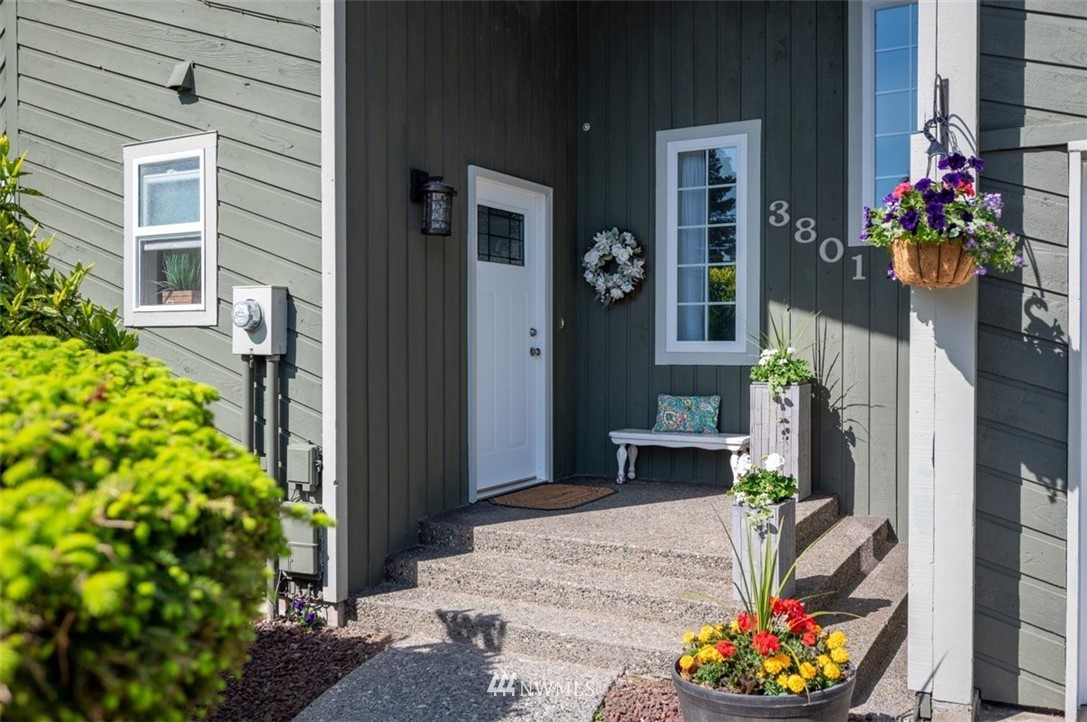 3801 Magrath Road Bellingham, WA 98226 - Photo 2 of 39 Gallery Image 2