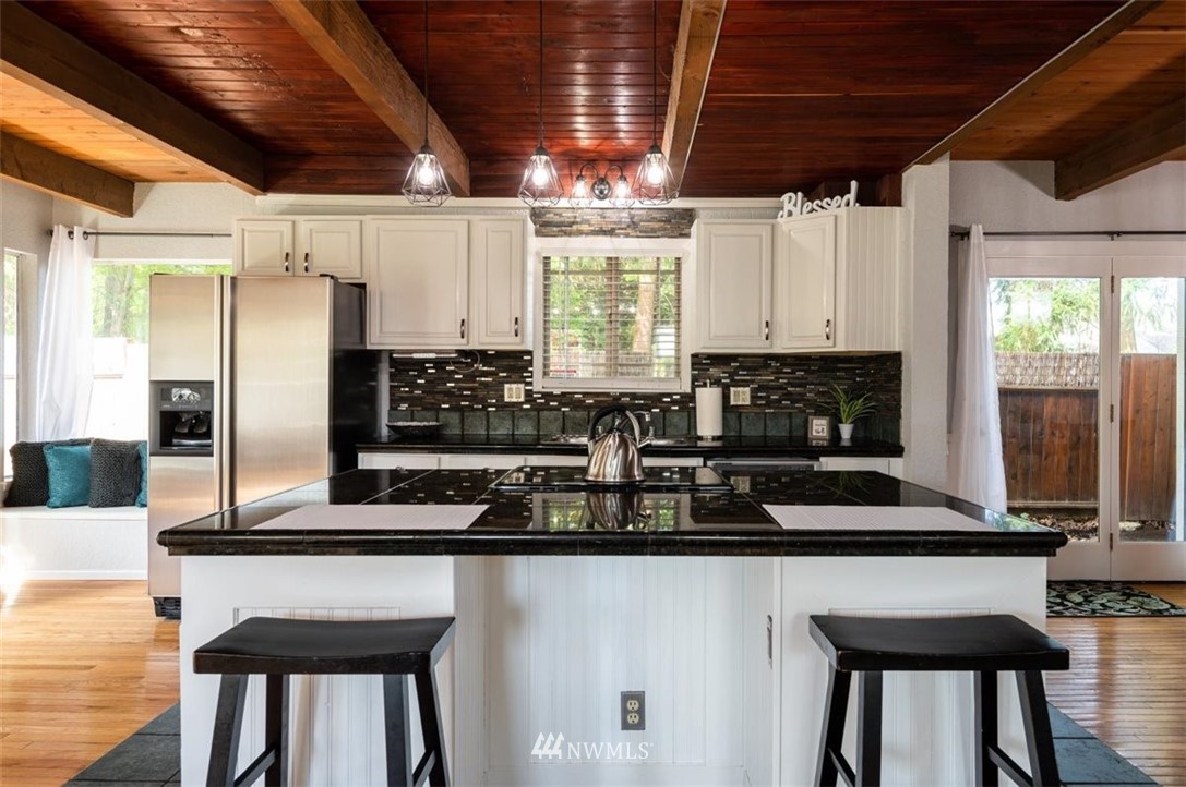 3801 Magrath Road Bellingham, WA 98226 - Photo 5 of 39 Gallery Image 5