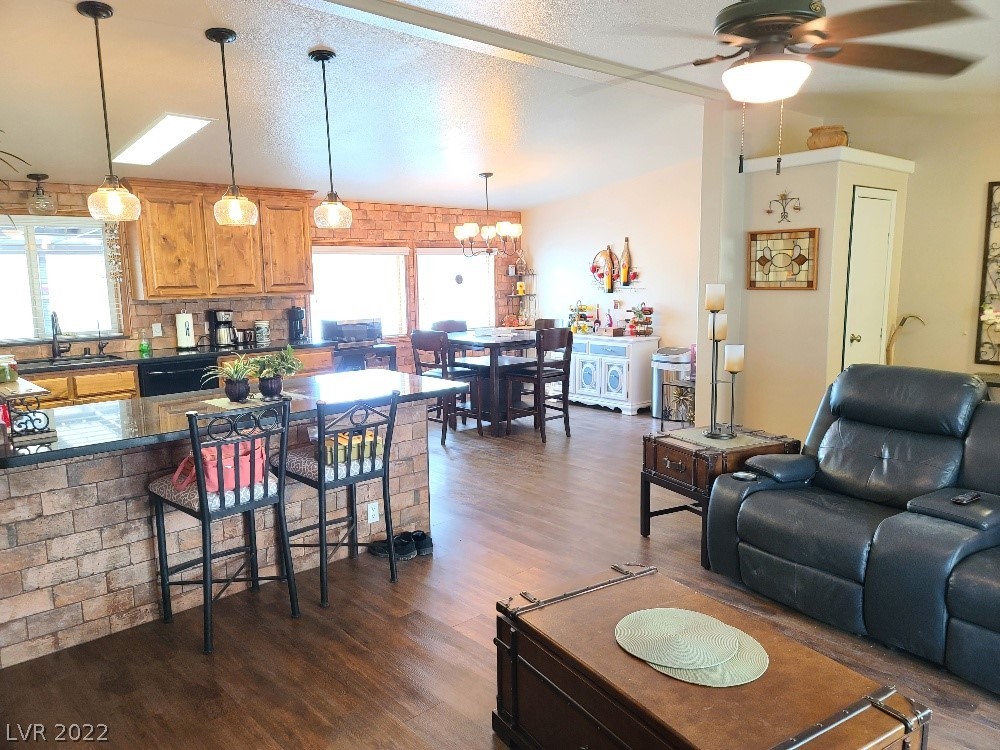 790 Piltz Road Pahrump, NV 89060 - Photo 11 of 37 Gallery Image 11
