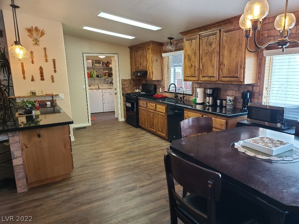790 Piltz Road Pahrump, NV 89060 - Photo 9 of 37 Gallery Image 9