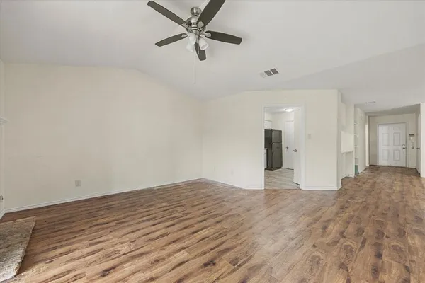 $250,000 | 2504 Brook Hollow Court, Mesquite, TX 75150