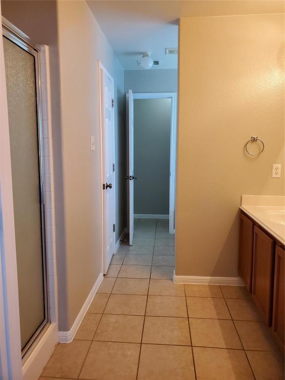 3701 Holden Court Round Rock, TX 78665 - Photo 14 of 21 a view of a kitchen from the hallway