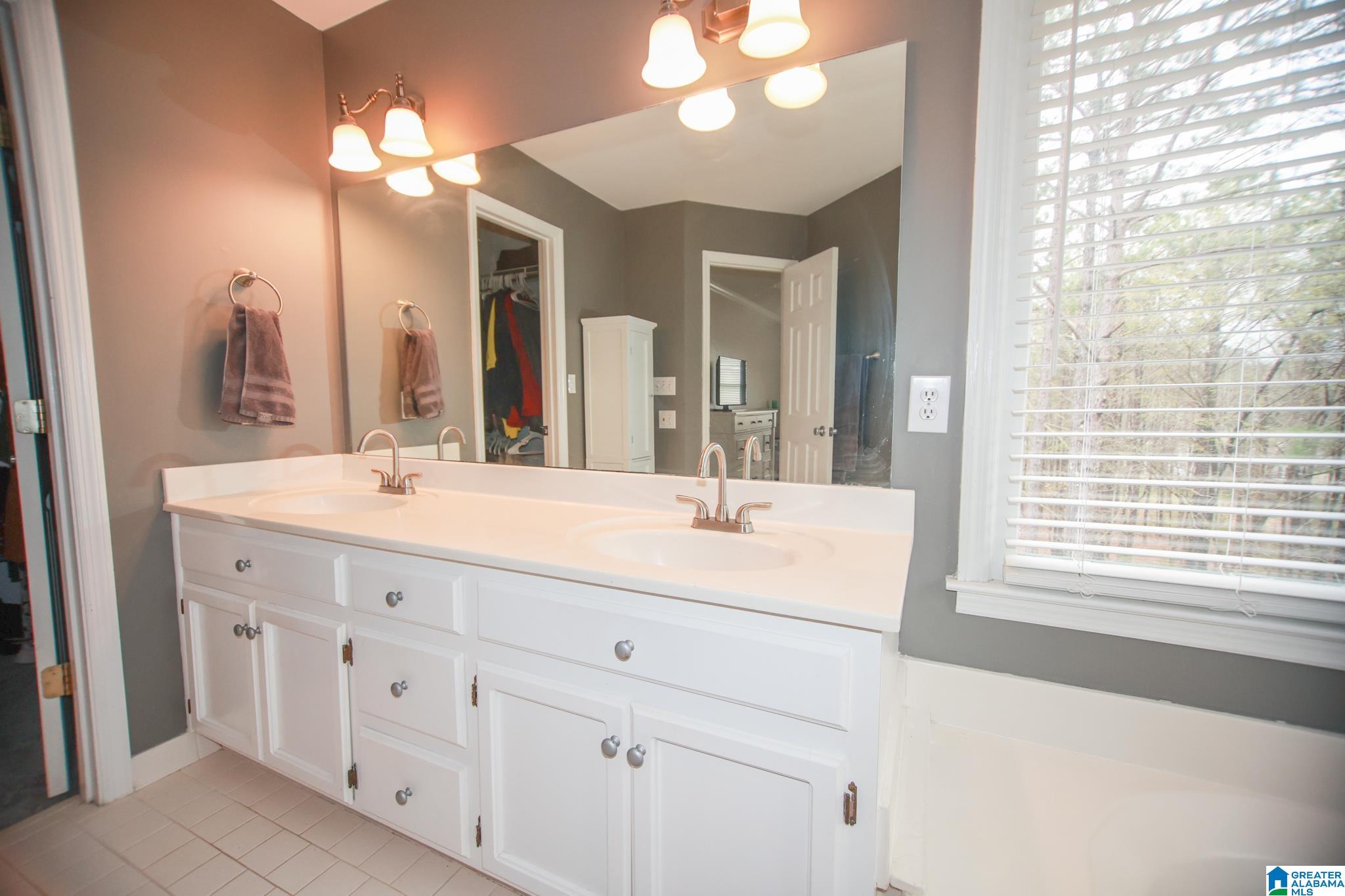 137 Kentwood Lane Alabaster, AL 35007 - Photo 29 of 42