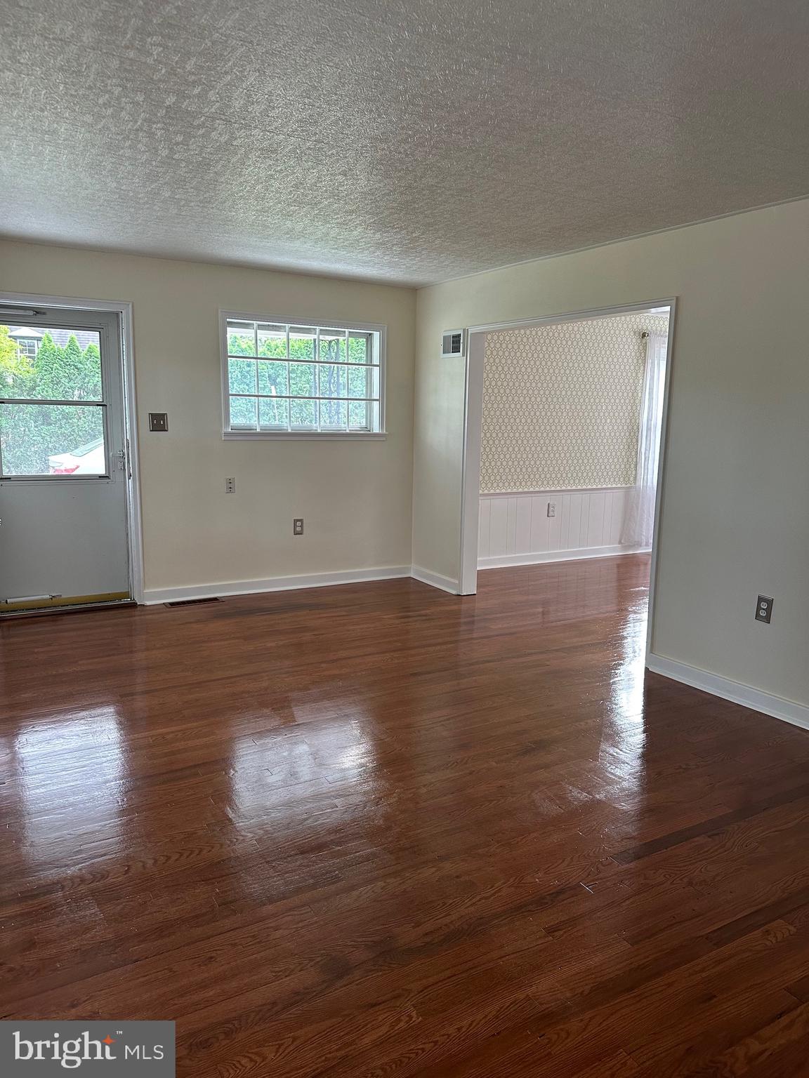 436 Sycamore Road Reading, PA 19611 - Photo 35 of 38