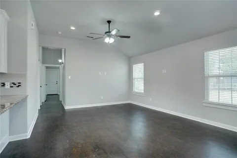 $249,500 | 3324 Willing Avenue, Fort Worth, TX 76110