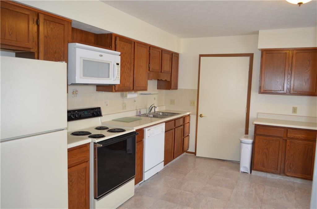 1137 Foxboro Road, Unit 1137 Springfield, OH 45503 - Photo 4 of 25