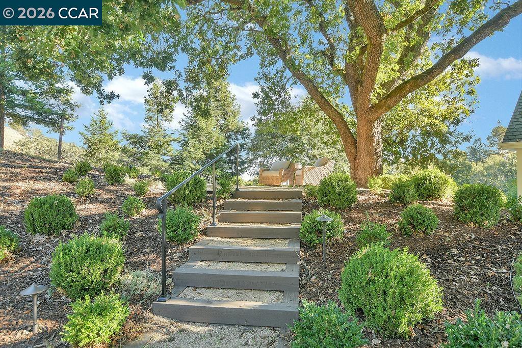 1751 Reliez Valley Road Lafayette, CA 94549 - Photo 27 of 60