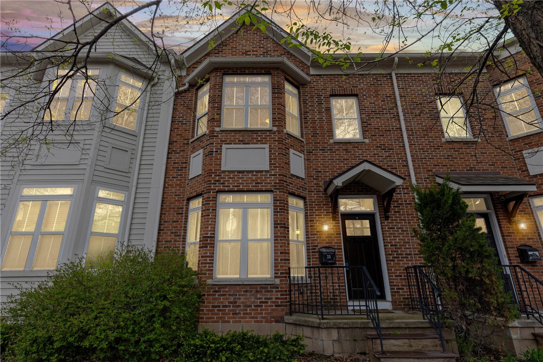 33 North Plymouth Avenue Rochester, NY 14614 - Photo 3 of 42