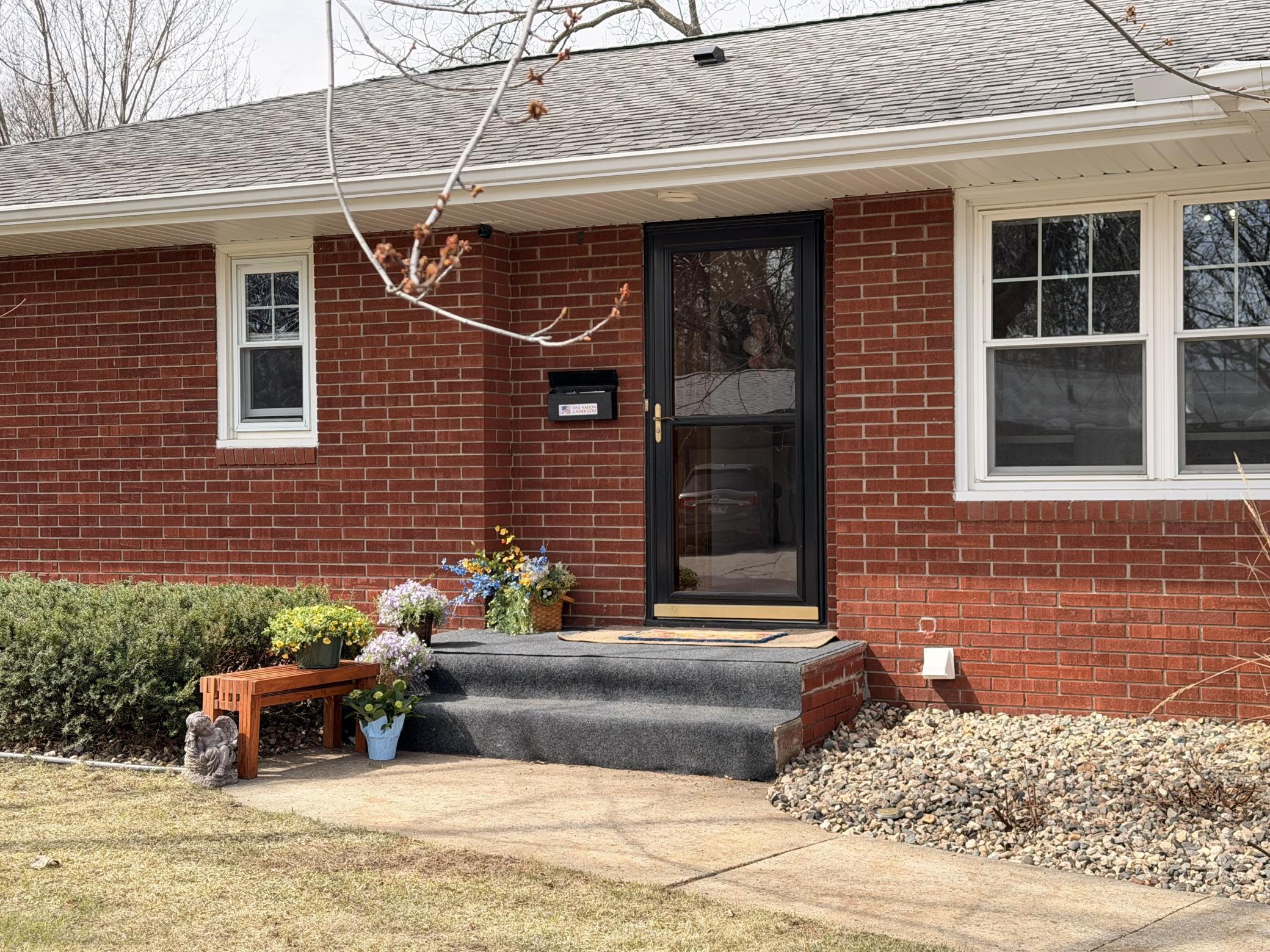 751 Easy Street Tracy, MN 56175 - Photo 2 of 29