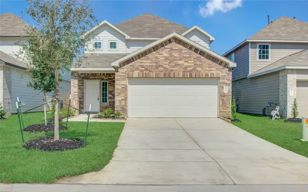 $2,250 | 3620 Cub Drive, Conroe, TX 77301