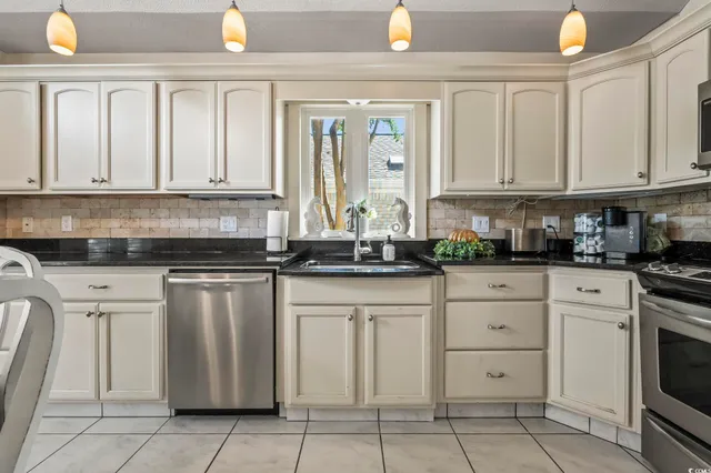 $449,000 | 979 Antilles Court, Myrtle Beach, SC 29577