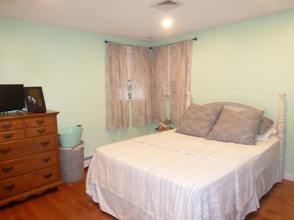 37 Juniper Lane Rutland, MA 01543 - Photo 11 of 32 Gallery Image 11