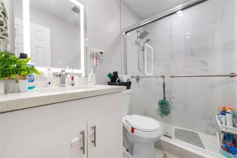 $239,900 | Hialeah, Hialeah, FL 33012
