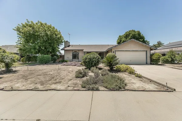 $340,000 | 3537 Mulberry Street, Selma, CA 93662
