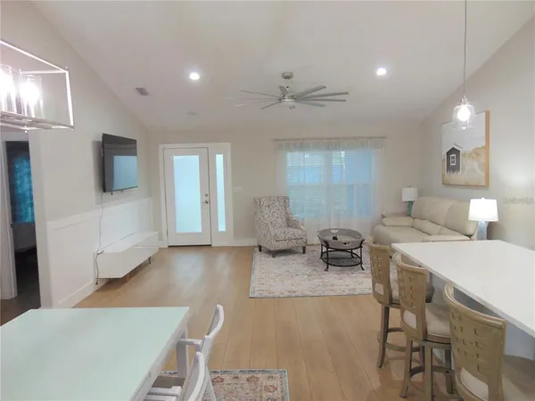 $3,250 | 451 Tanager Road, Venice, FL 34293
