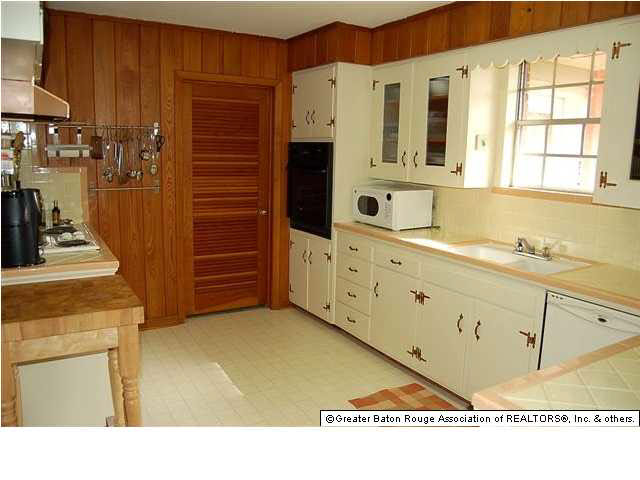 10568 Allyson Street Baton Rouge, LA 70815 - Photo 3 of 6