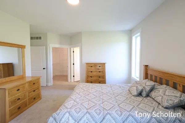 $478,500 | 6324 Blendon Wds Drive, Unit 21, Hudsonville, MI 49426