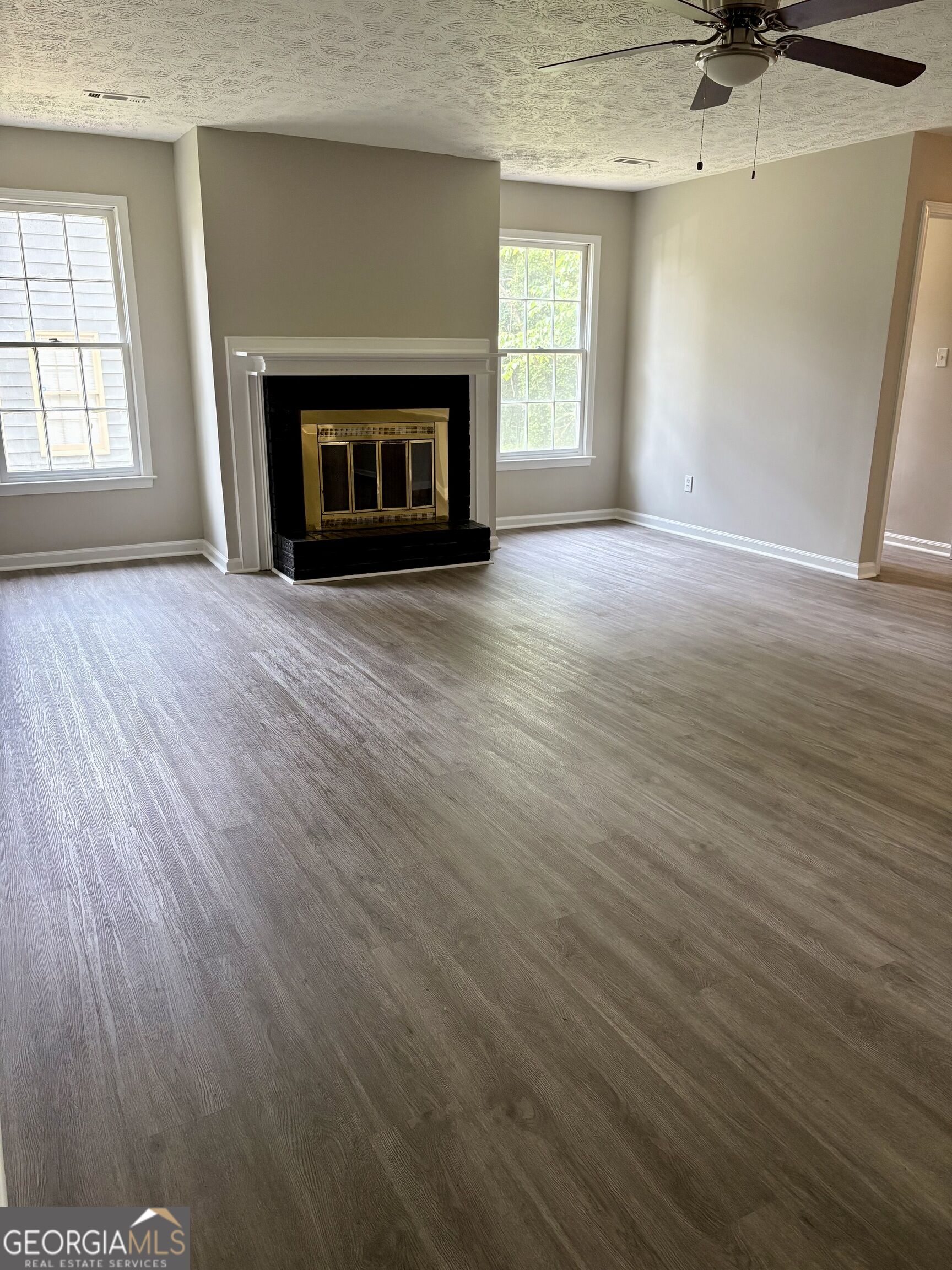 6103 Chaseland Road Rex, GA 30273 - Photo 5 of 22 Gallery Image 5