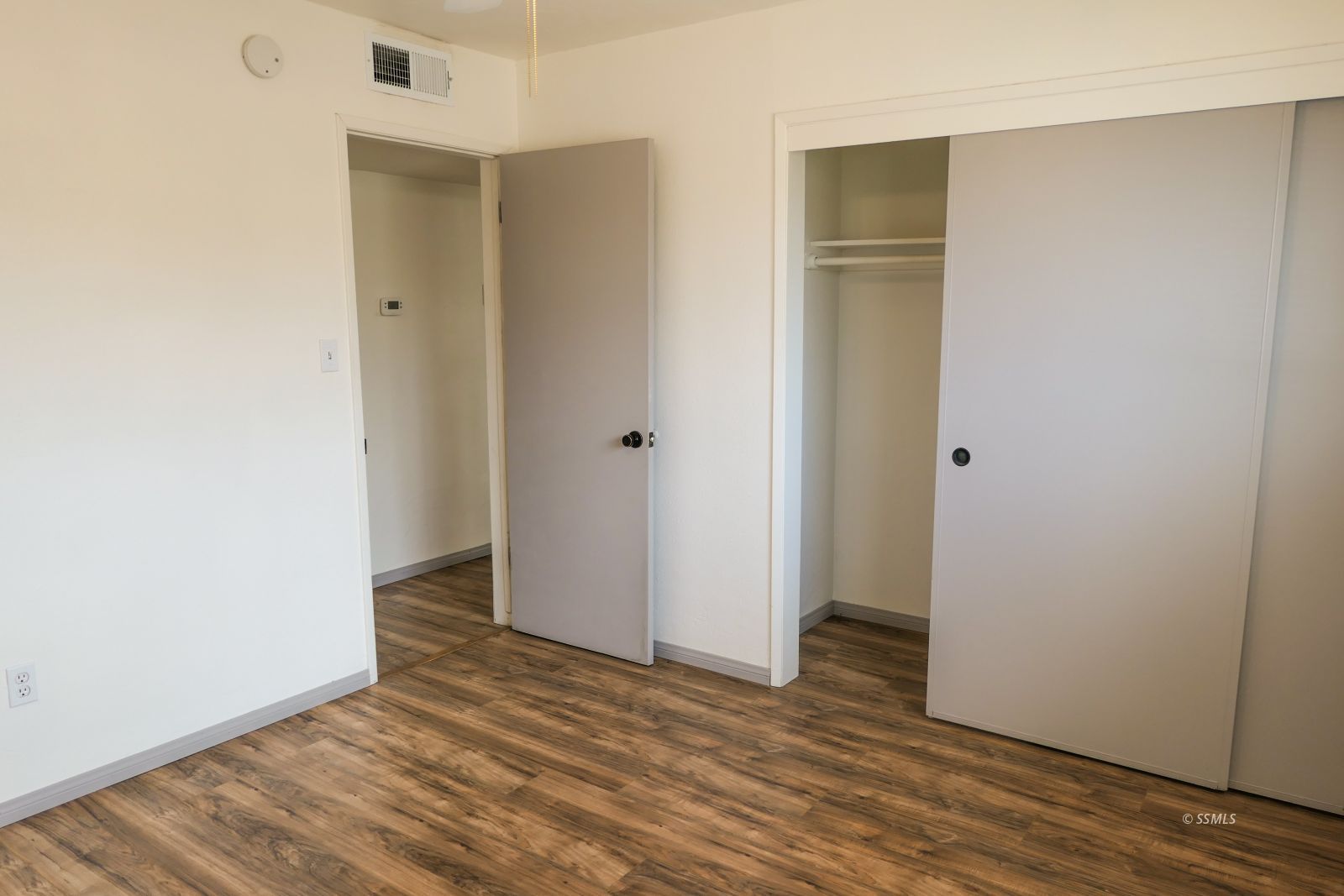 1033 West Bataan Avenue Ridgecrest, CA 93555 - Photo 37 of 43