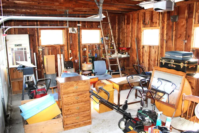 $240,000 | 351 Broadway, Rockland, ME 04841