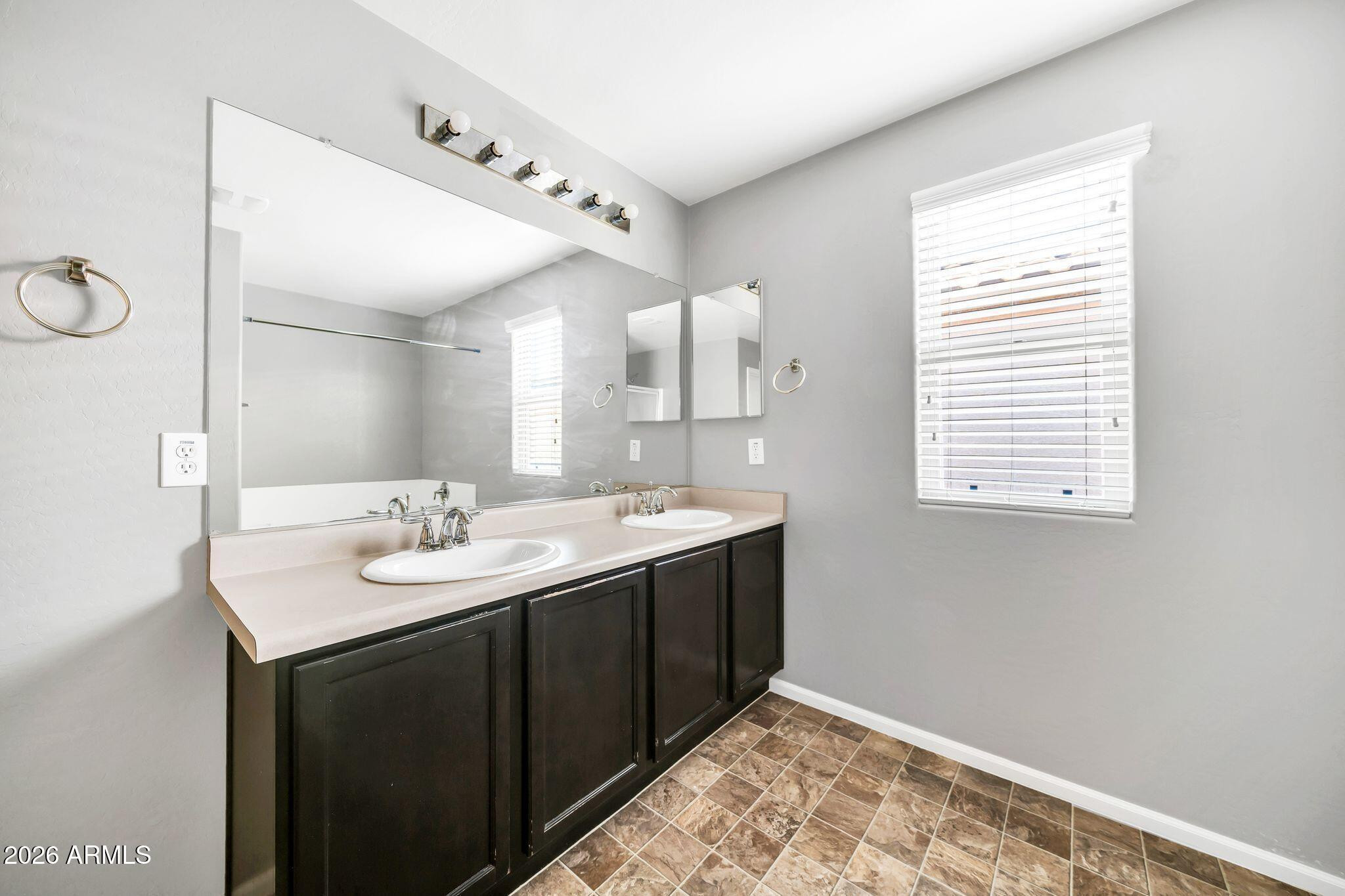 7770 West Alvarado Road Phoenix, AZ 85035 - Photo 15 of 34 Photo #15