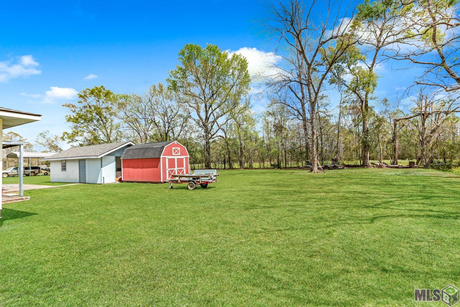 39373 Pershing Mire Road Gonzales, LA 70737 - Photo 13 of 16 Gallery Image 13