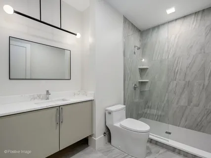 $2,550,000 | 1900 West Cortland Street, Chicago, IL 60622