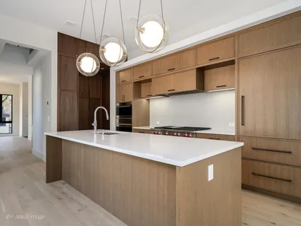 $2,550,000 | 1900 West Cortland Street, Chicago, IL 60622