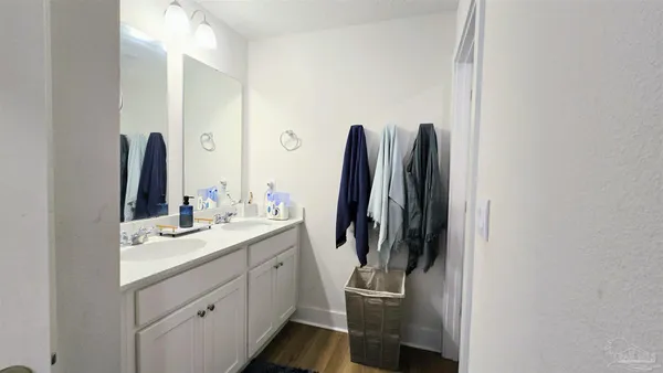 $2,800 | 4904 Snipe Road, Pace, FL 32571